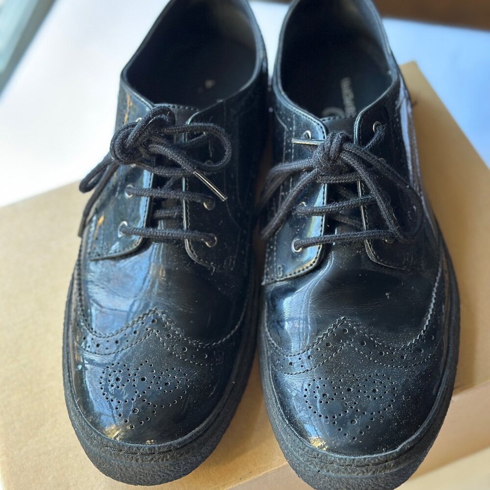 Fred Perry Patent Leather Sneakers Size 9